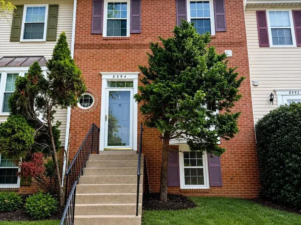 8594 Enochs Dr, Lorton, VA 22079