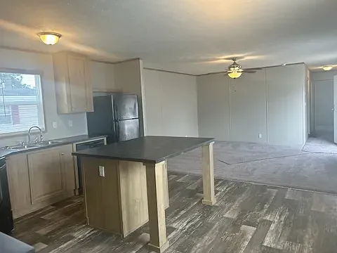 3 bed, 1216 sqft, $1,500 — Photo 3