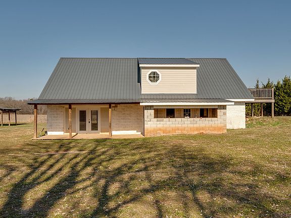 3rd image of 279 Missy Ln