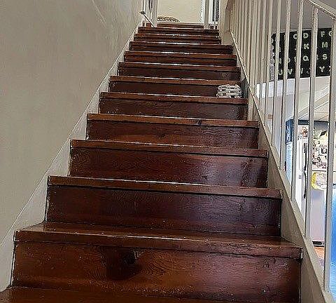 5th image of 701 S Royal Poinciana Blvd APT 12