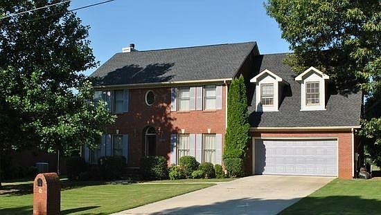 1st image of 102 Sanoma Dr