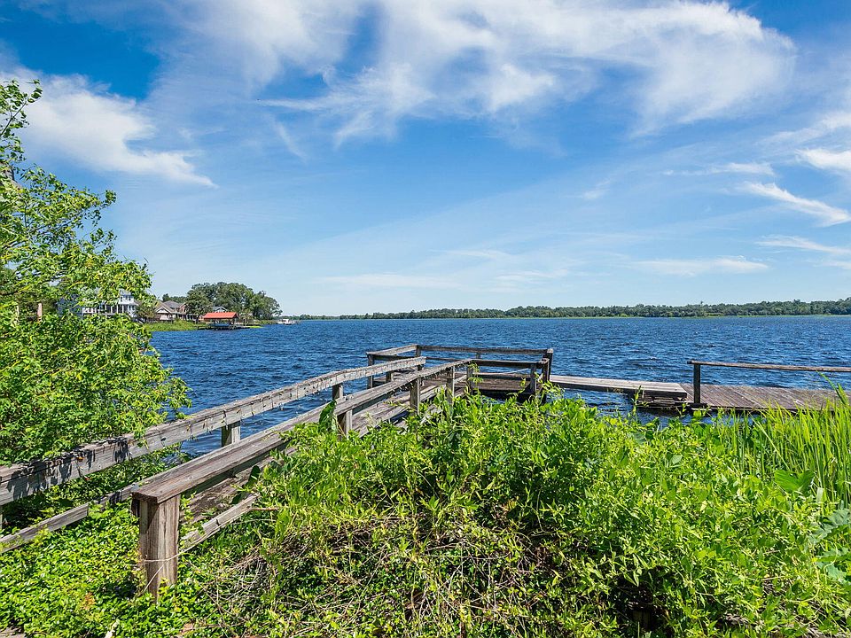 1st image of 1813 Fishing Island Rd