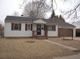 2712 Ridge Ave, Rockford, IL 61103