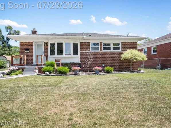 2451 Grange Rd, Trenton, MI 48183