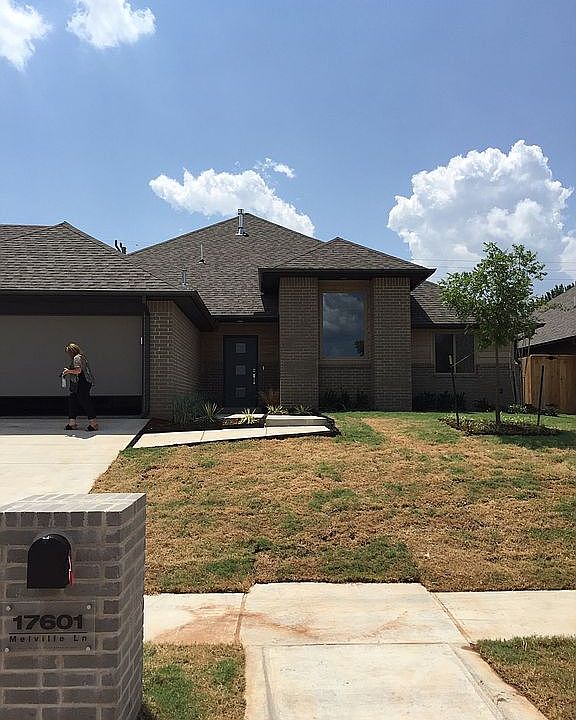1st image of 17601 Melville Ln