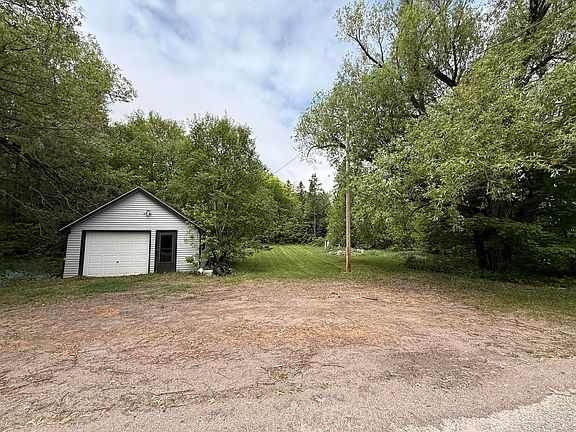 2nd image of 11485 S Riverside Dr