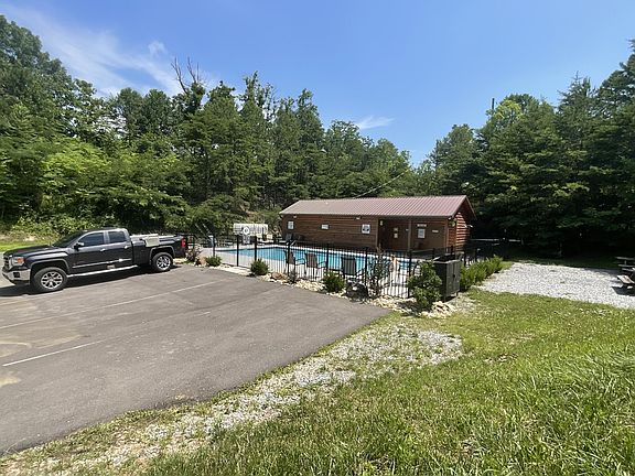 5th image of 1811 Wild Pine Way Lot 19-R