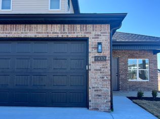 602 Cosmos St, Centerton, AR 72719