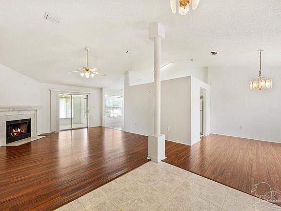4th image of 6435 Flagler Dr