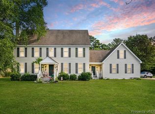640 Diggs Wharf Rd, Port Haywood, VA 23138