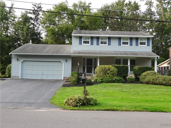 8033 Princess Path, Liverpool, NY 13090