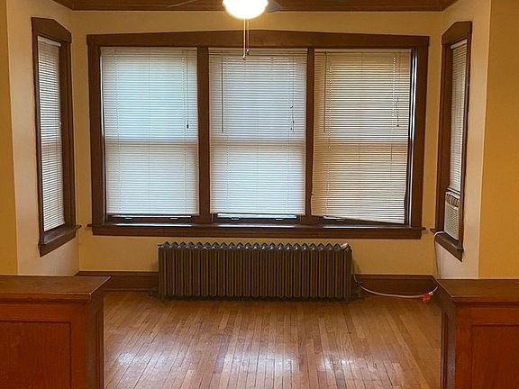 4th image of 627 N Harvey Ave #1