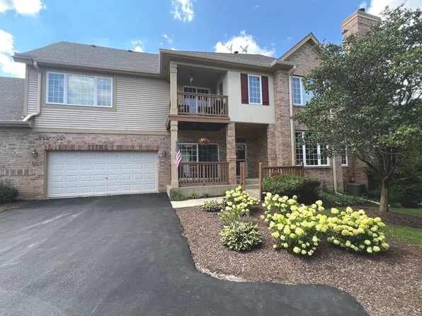 2705 Medinah Ct #2705, Palos Heights, IL 60463