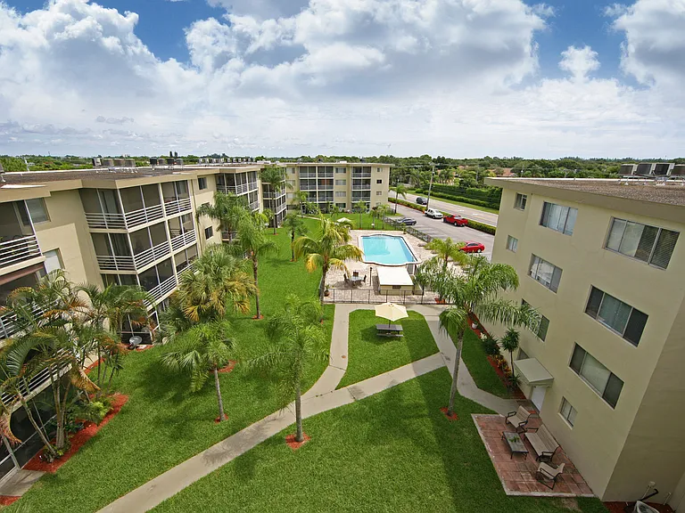 2791 S Florida Mango Rd — Photo 12