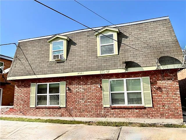 2 bed, 1.5 bath, 964 sqft, $1,200 — Photo 1