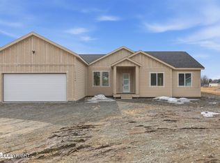 2111 W Cameron Dr, Wasilla, AK 99654