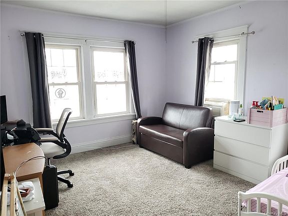 3rd image of 29 N Kensington Ave