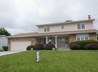 4607 Mission Dr, Decatur, IL 62526