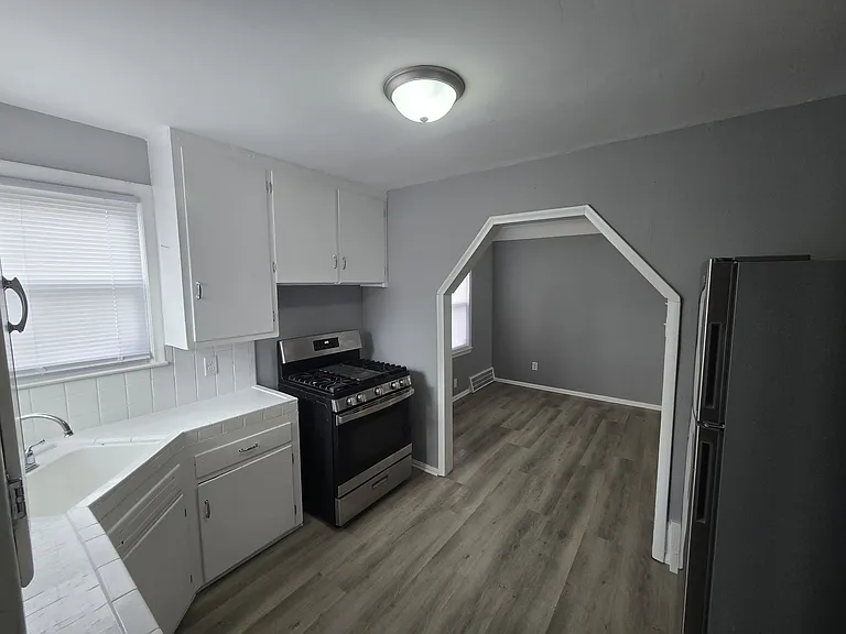 19605 Ryan Rd — Photo 6