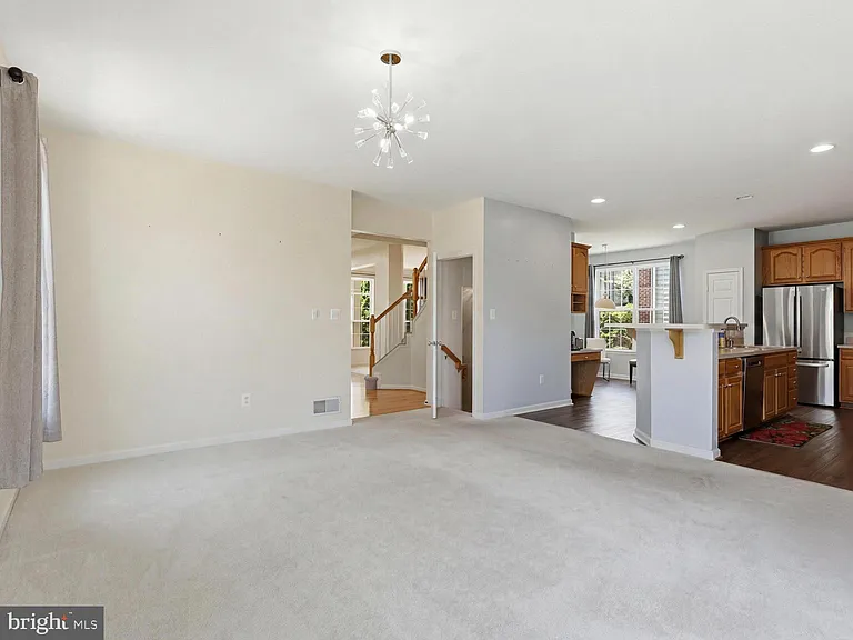 9477 Bankhead Dr — Photo 10