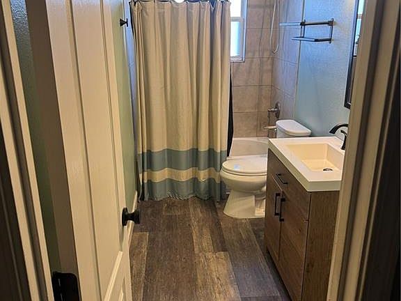 4th image of 8531 Morrison Rd