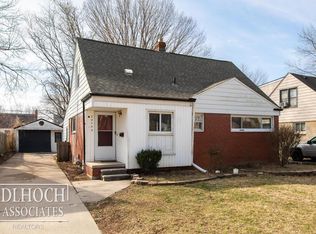 20442 Lancaster St, Harper Woods, MI