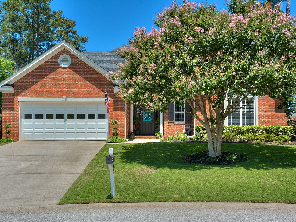 1st image of 4971 Sussex Dr
