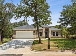 209 Cotton Dr, Mansfield, TX 76063