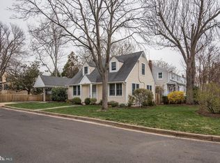 415 S Jefferson St, Arlington, VA 22204