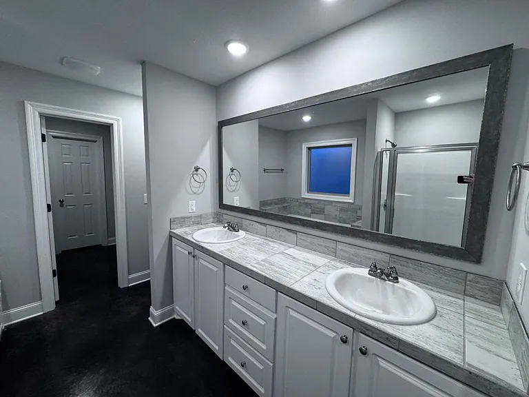 235 Chartleigh Cir — Photo 14