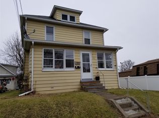 216 N McKinley Ave, Endicott, NY 13760