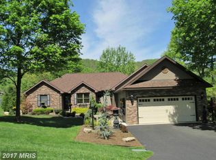 46 Maple Leaf St, Ridgeley, WV 26753