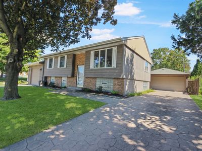 2306 Fernhill Dr, Valparaiso, IN, 46385