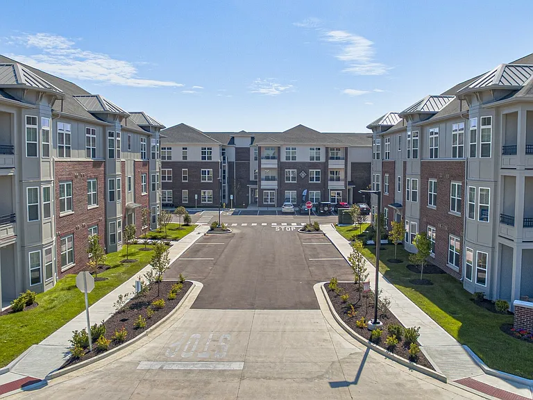 Wheelhouse Apartments on the Monon — Photo 25