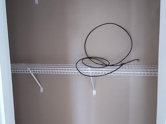 5th image of 113 Birchwood Ave #113