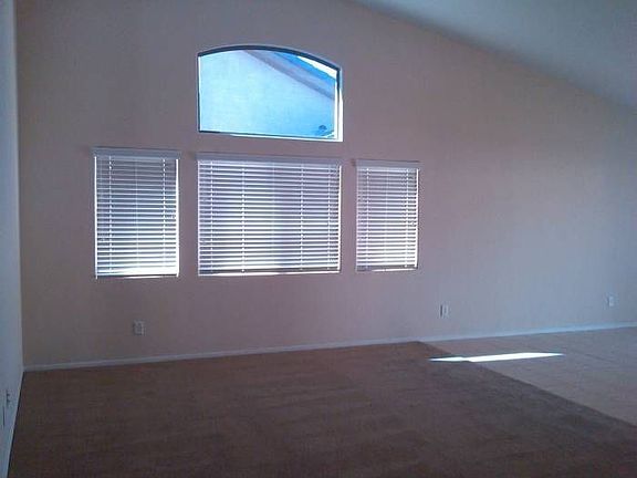 4th image of 5913 Hawkeye Bell St