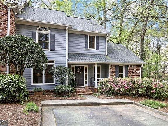 2nd image of 175 River View Trl