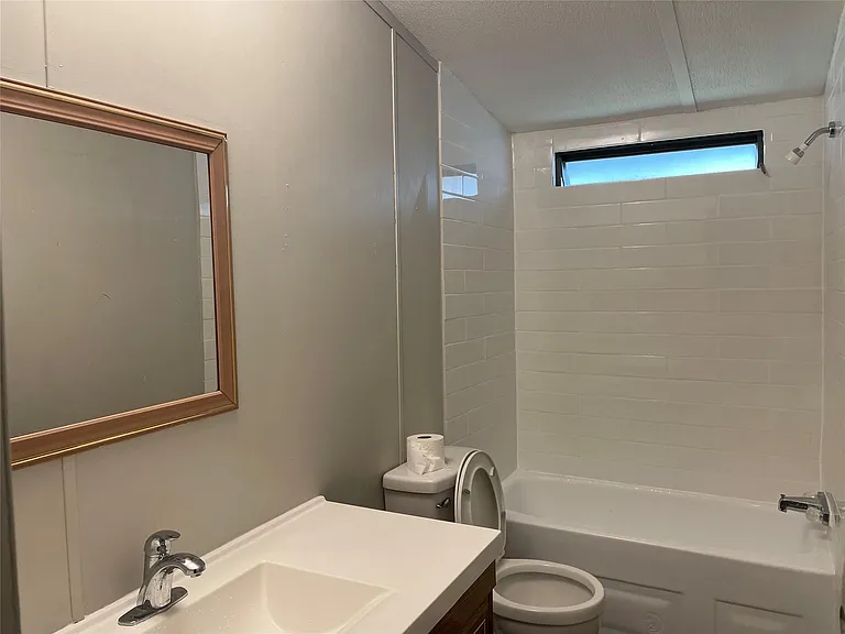 228 Hambrick Rd — Photo 18