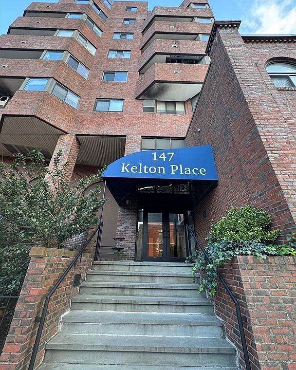 1st image of 147 Kelton St APT 305