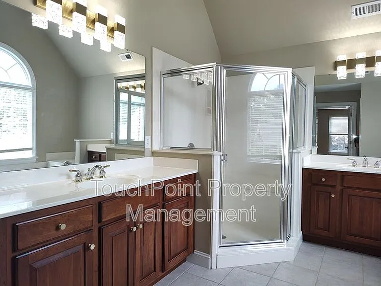 204 Limerick Dr — Photo 19