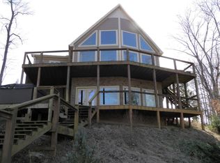 450 Dow Ln, Doyle, TN 38559