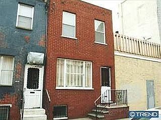 2nd image of 1038 Winton St