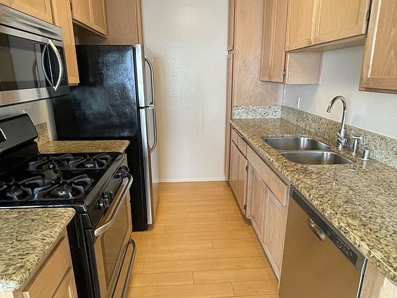 4th image of 1411 S Westgate Ave APT 202