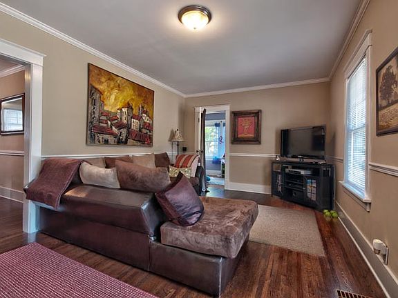 3rd image of 201 Manor Ave