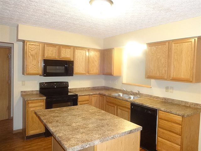 1st image of 2842 Wambli Dr