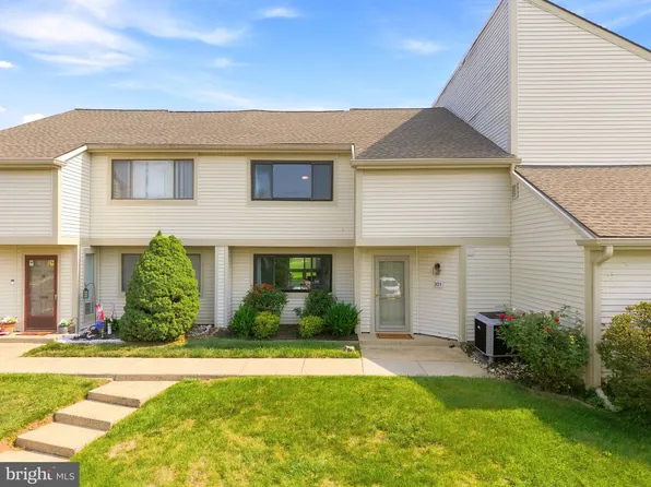 301 Bunker Hill Rd #189, Harleysville, PA 19438