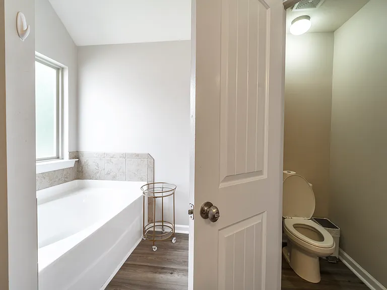 231 Claudia Dr — Photo 25