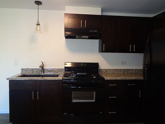 5th image of 7501 Southwest Hwy APT 3