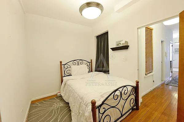 Rented by Peter Ashe | media 41