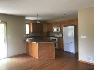 8536 277th Ave NE, North Branch, MN 55056